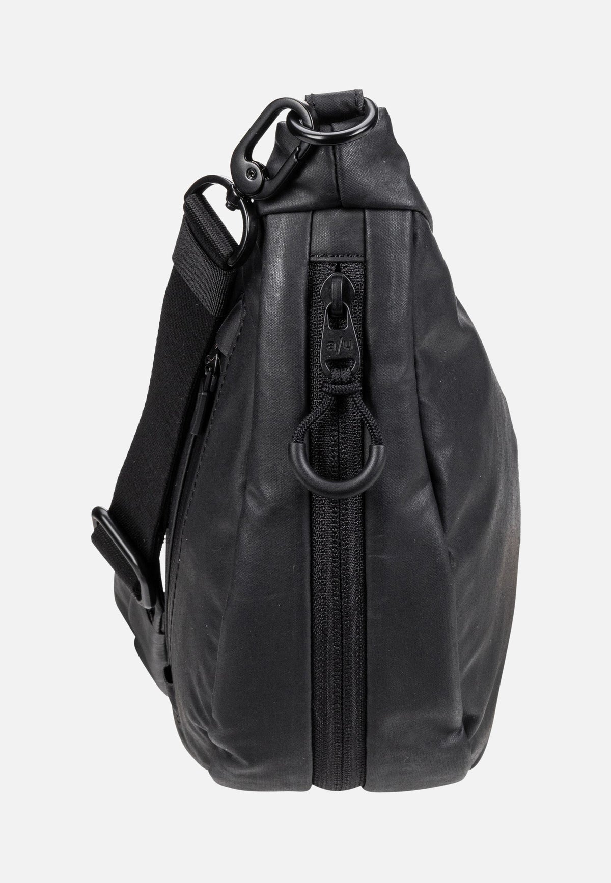 aunts & uncles Yoshii RE Black Sling Bag