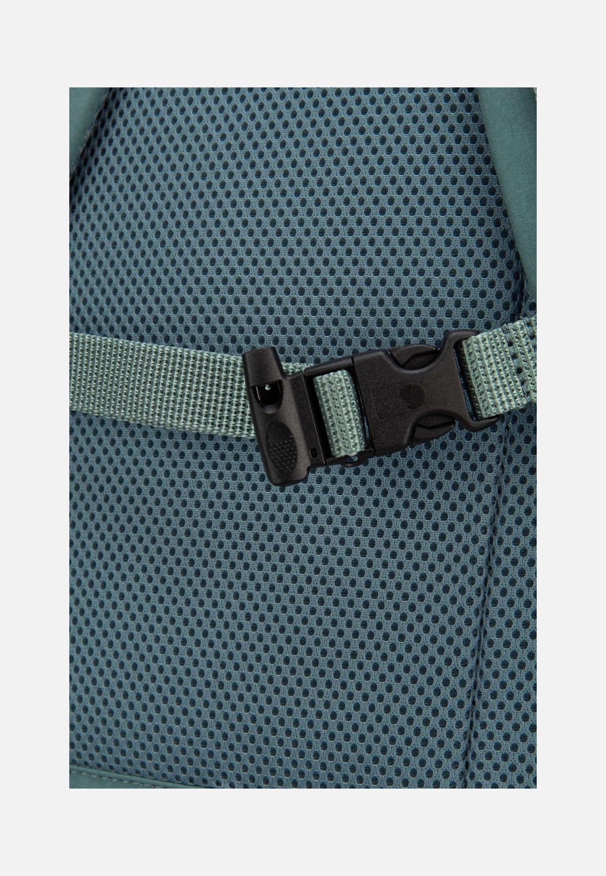 Fjällräven Kanken Outlong Frost Green Rucksack