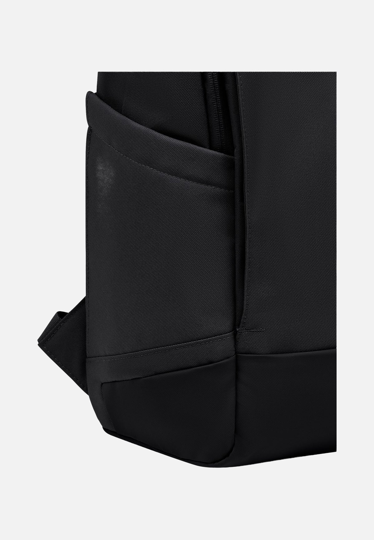 Johnny Urban Finn Medium Black Rucksack