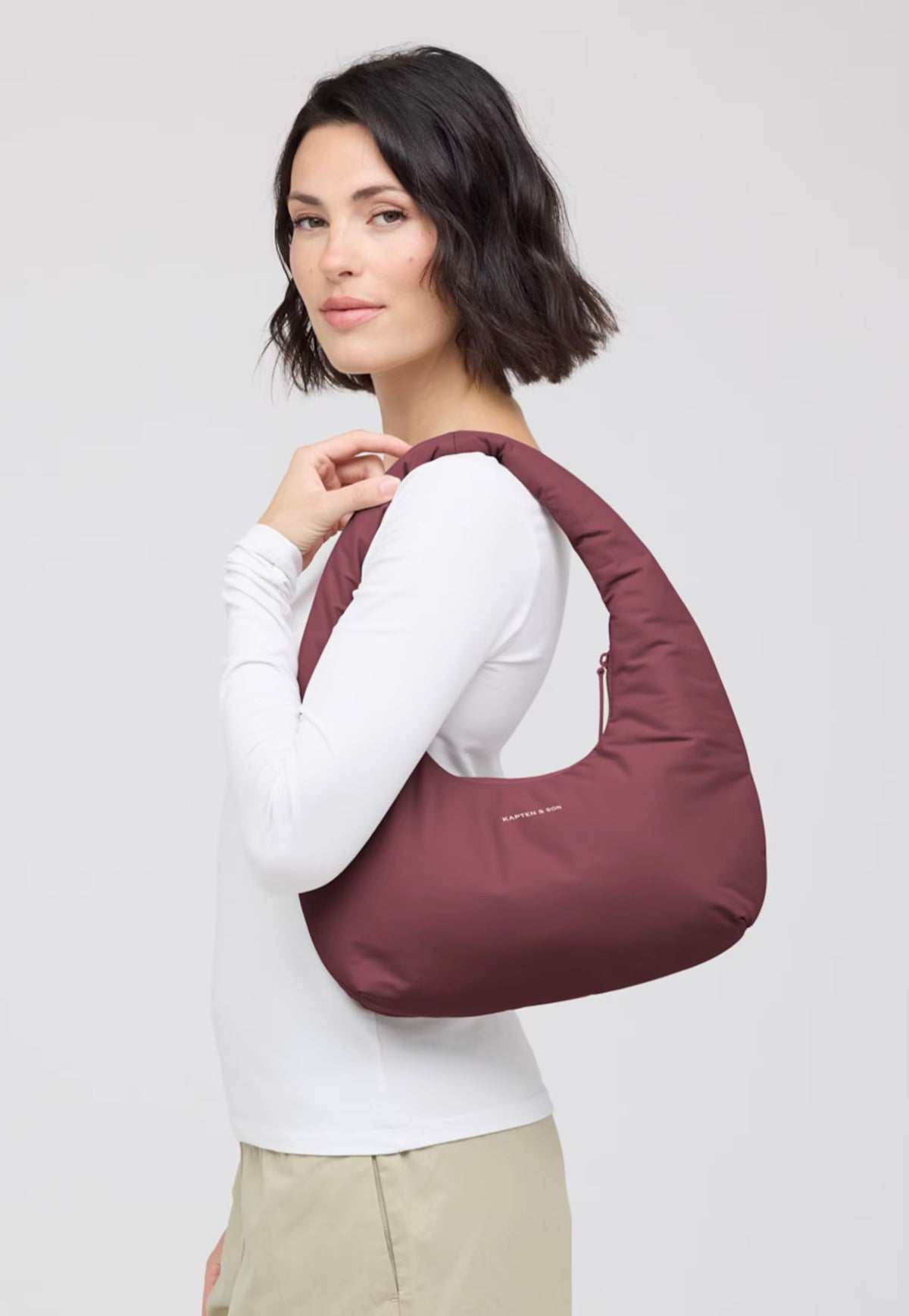 Kapten & Son Skara Cloud Shoulder Burgundy Schultertasche