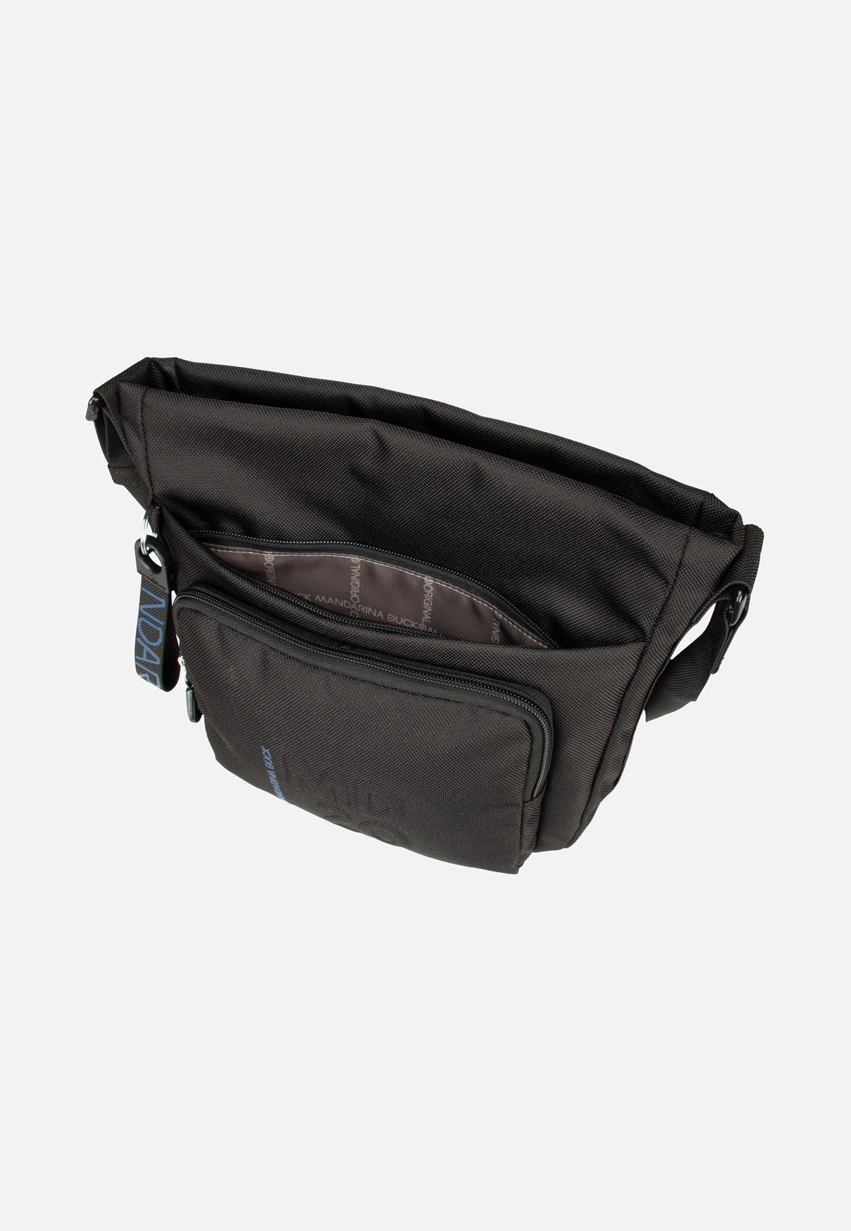 Mandarina Duck MD20 QMT43 Black Umhängetasche