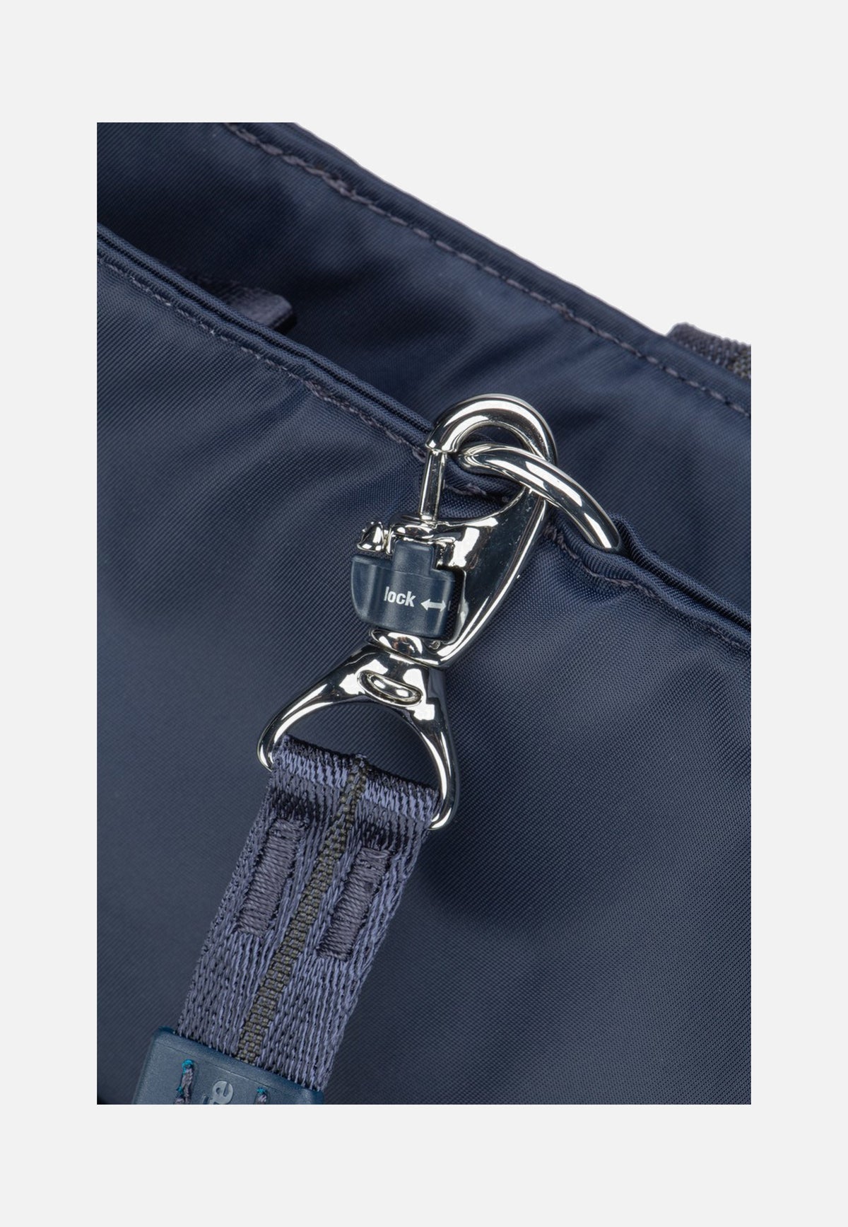 Pacsafe W Carryall Navy Tote Bag