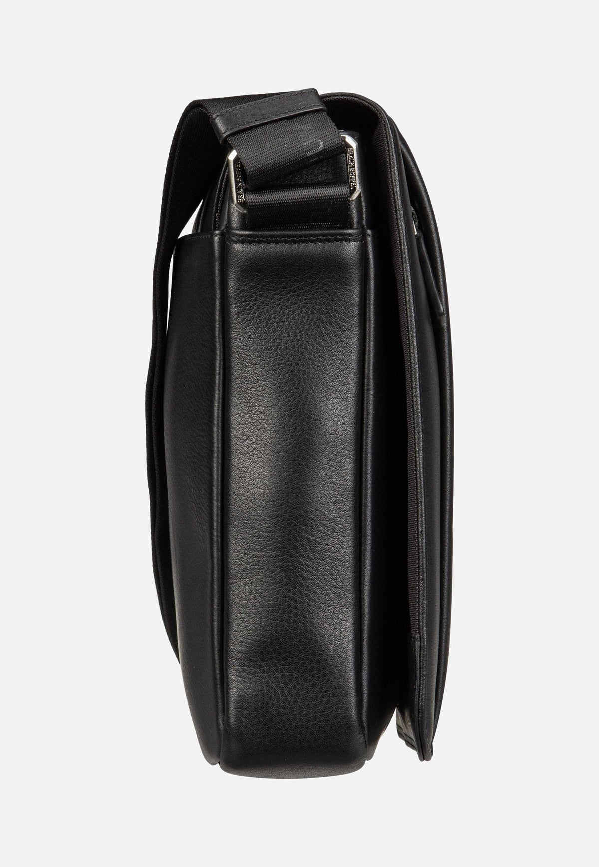 Braun Büffel GOLF 3.0 XBody M Flap 90665 Schwarz Umhängetasche