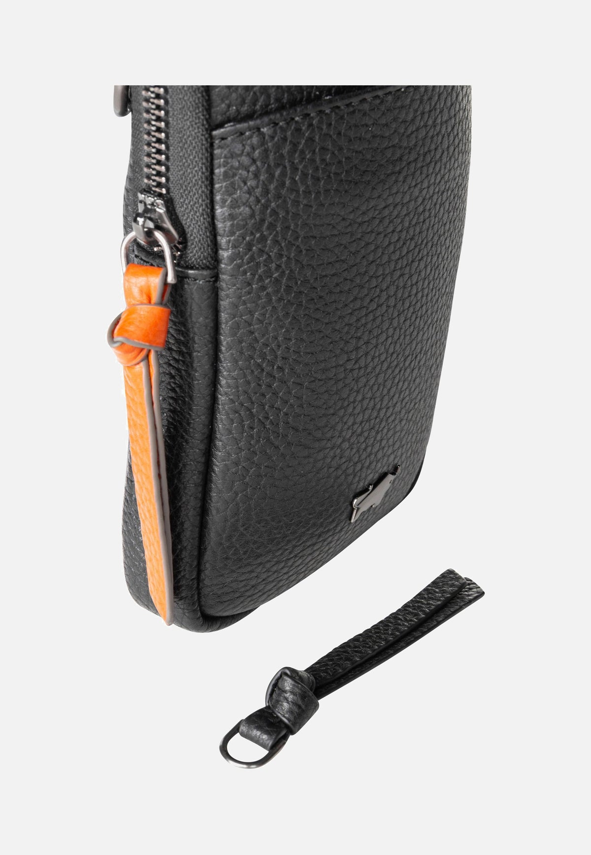 Braun Büffel Novara Phone Pouch Schwarz Handytasche