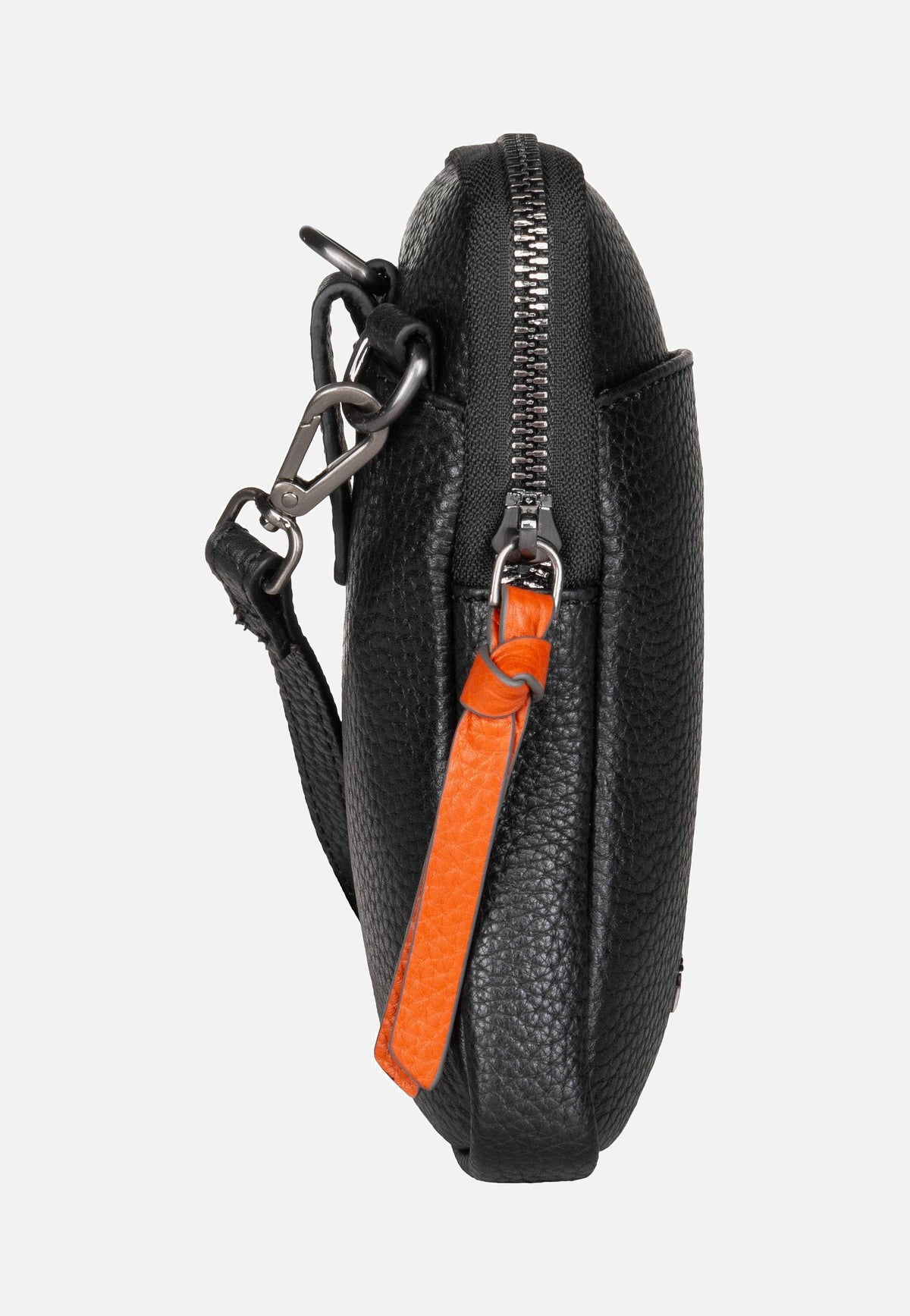 Braun Büffel Novara Phone Pouch Schwarz Handytasche