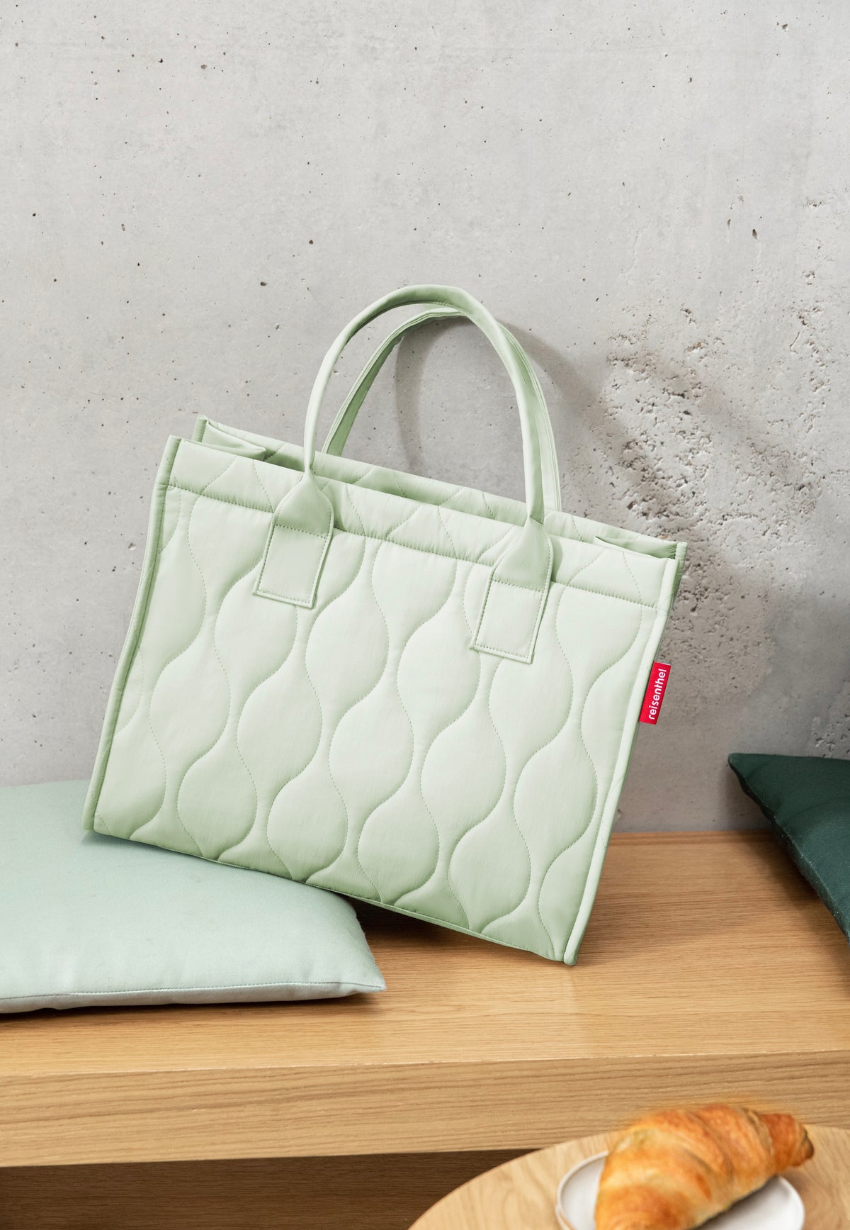 reisenthel Daily Shopper Puffer Iced Matcha Tote Bag