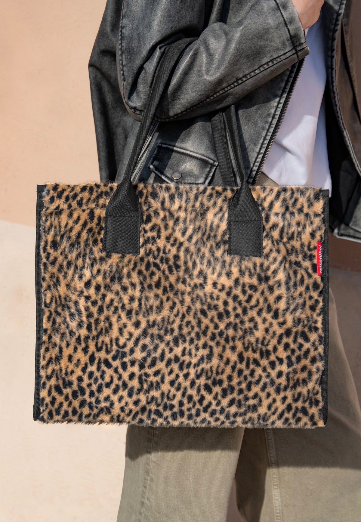 reisenthel Daily Shopper Leo Fake Fur Tote Bag