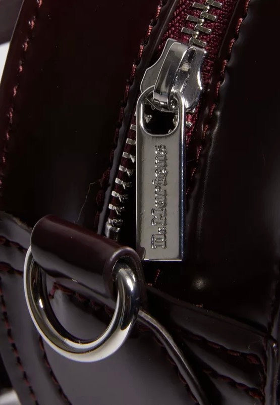 Dr. Martens Heart Cherry Red Oxford Tasche