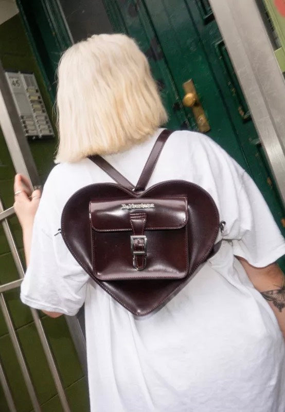 Dr. Martens Heart Cherry Red Oxford Tasche