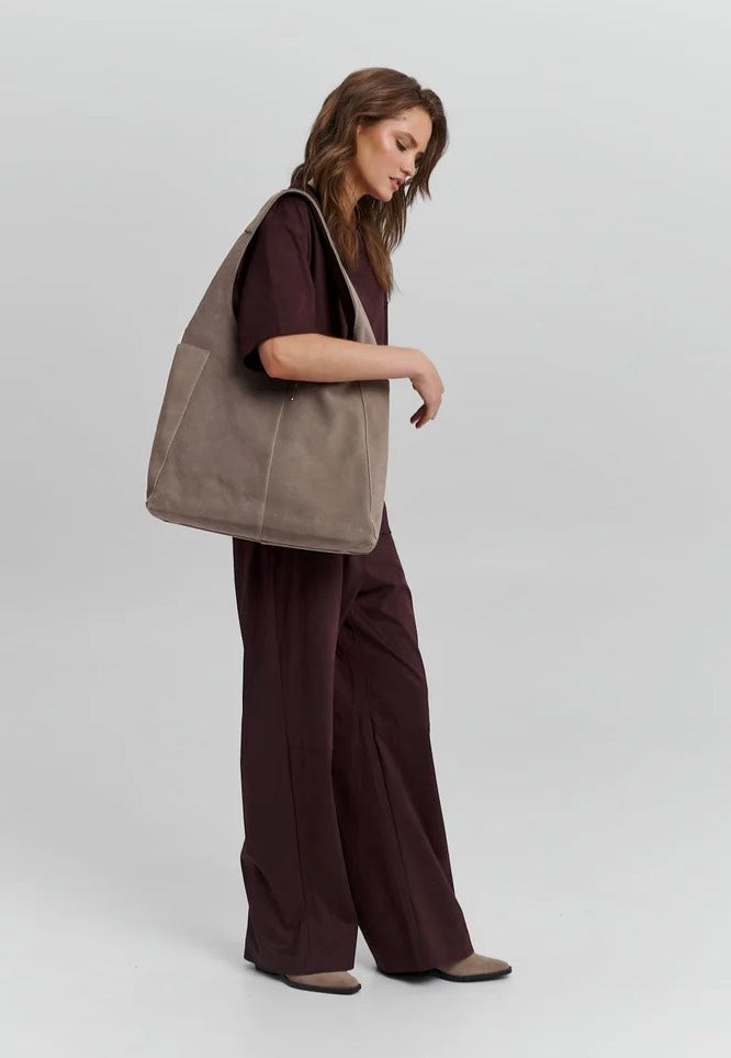 Hey Marly Alltime Lover Suede L Mocha Hobo Bag