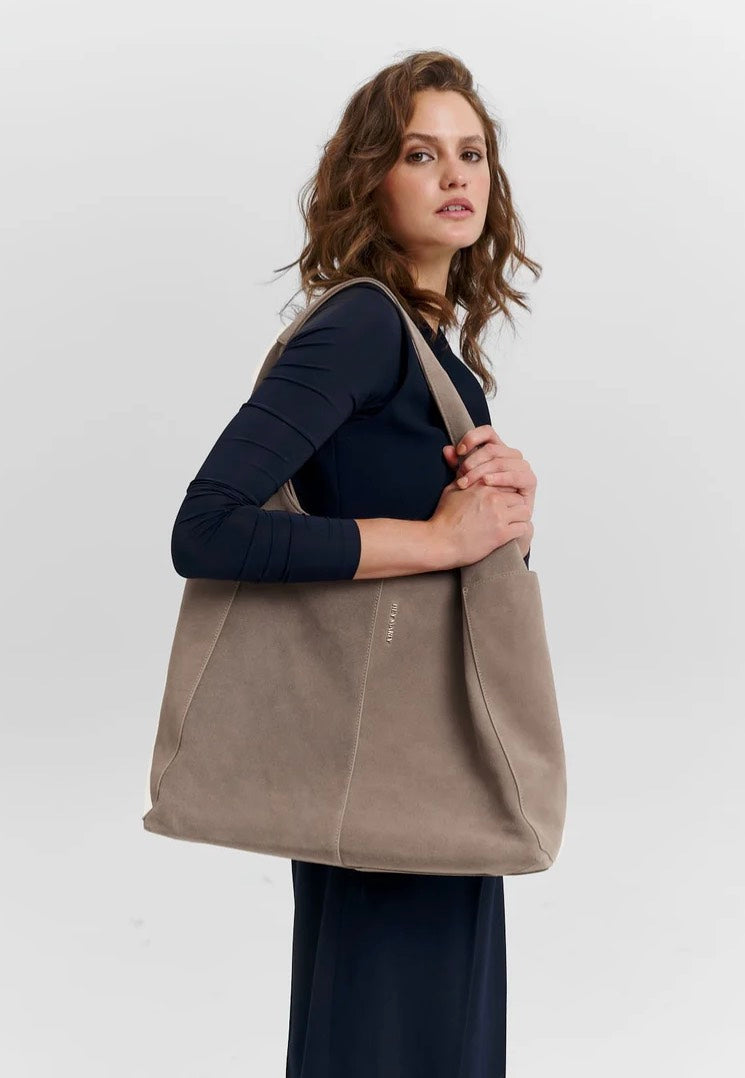 Hey Marly Alltime Lover Suede L Mocha Hobo Bag
