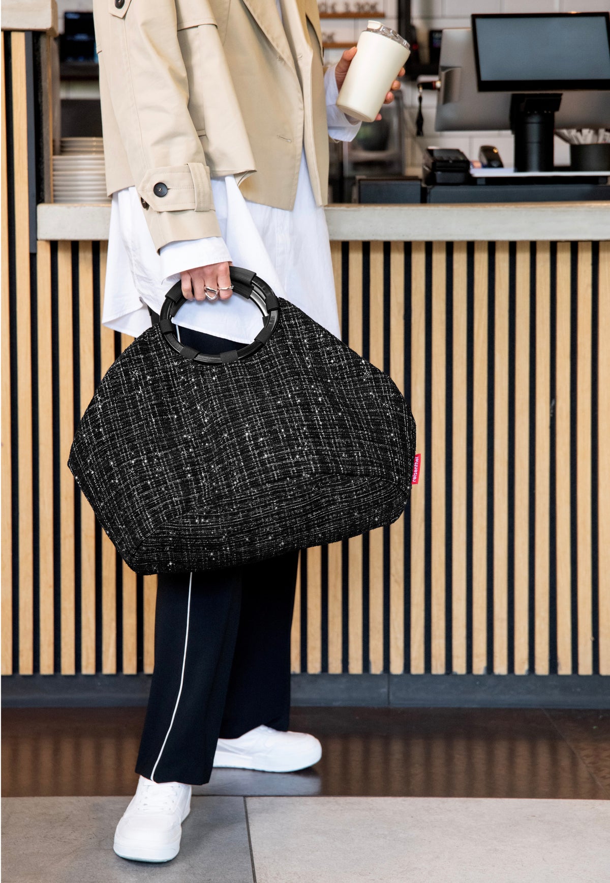 reisenthel Loopbag Hobo Bouclé Black Shopper