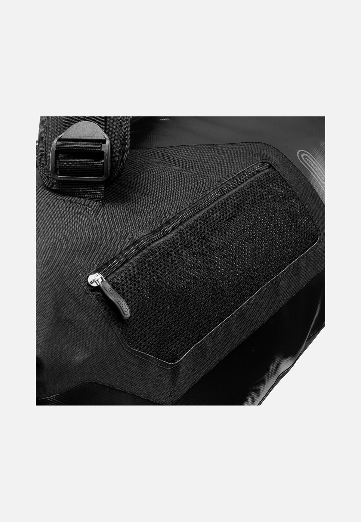 ORTLIEB Duffle RG 85L Schwarz Reisetasche mit Rollen