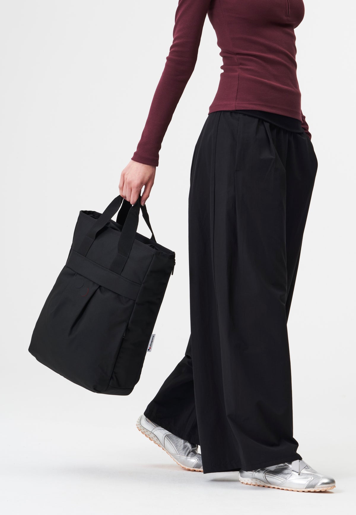 pinqponq Komo Rooted Black Rucksack