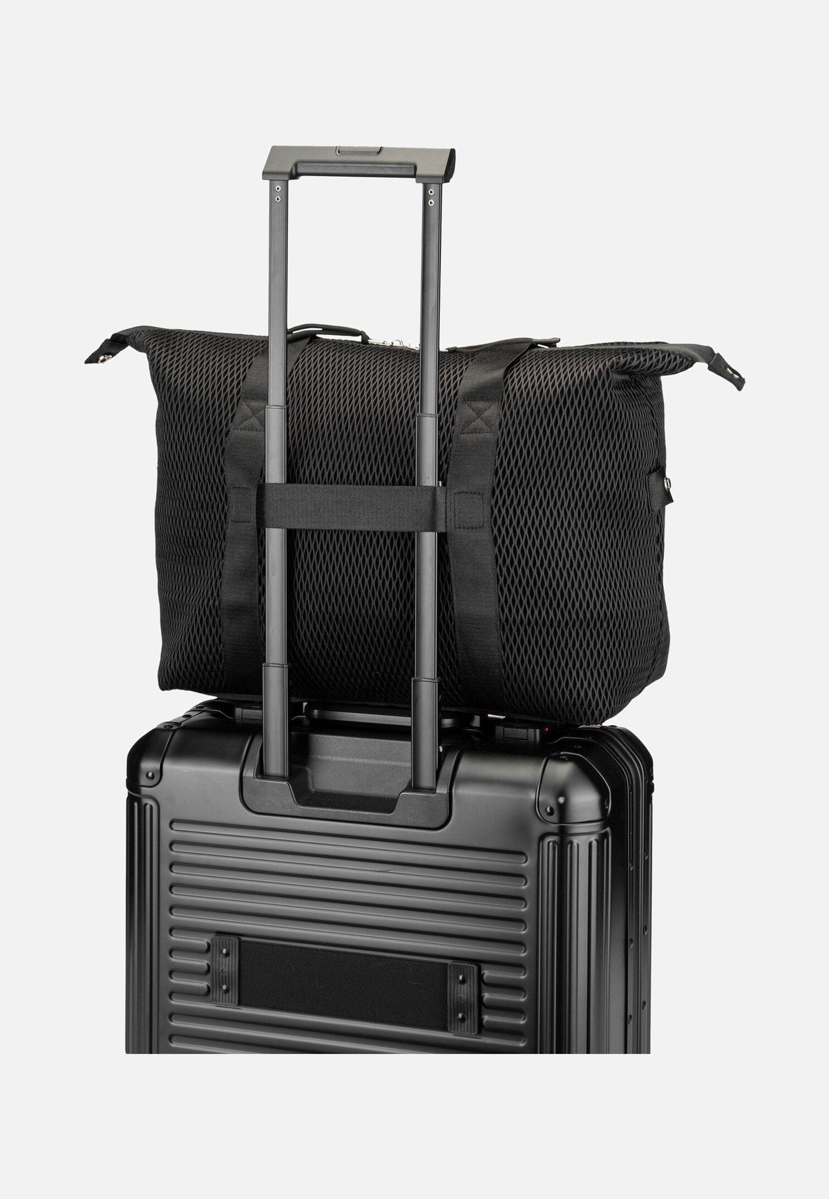 reisenthel Extralite M Mesh Black Weekender