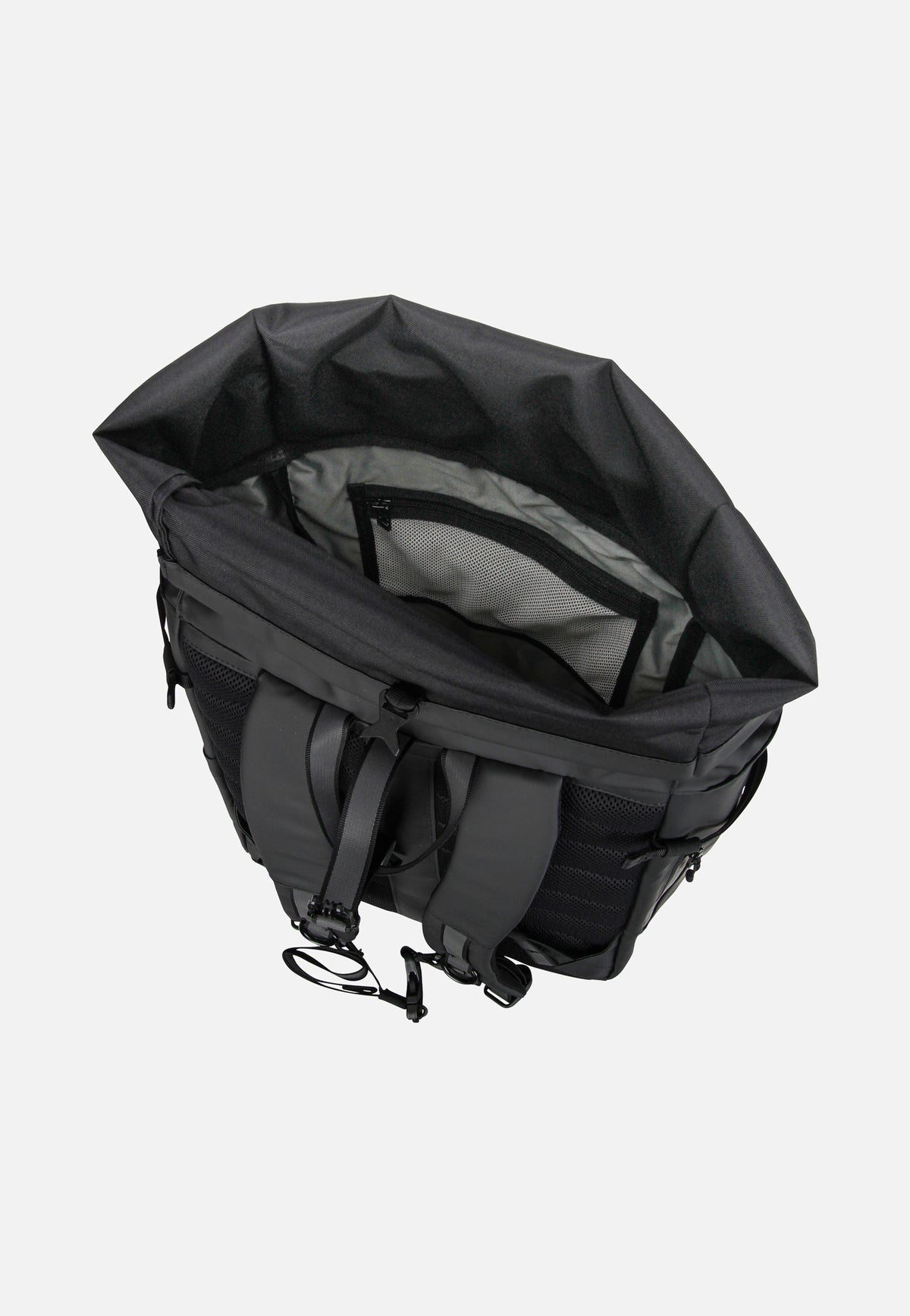 Sandqvist Arnold Black Rolltop Rucksack
