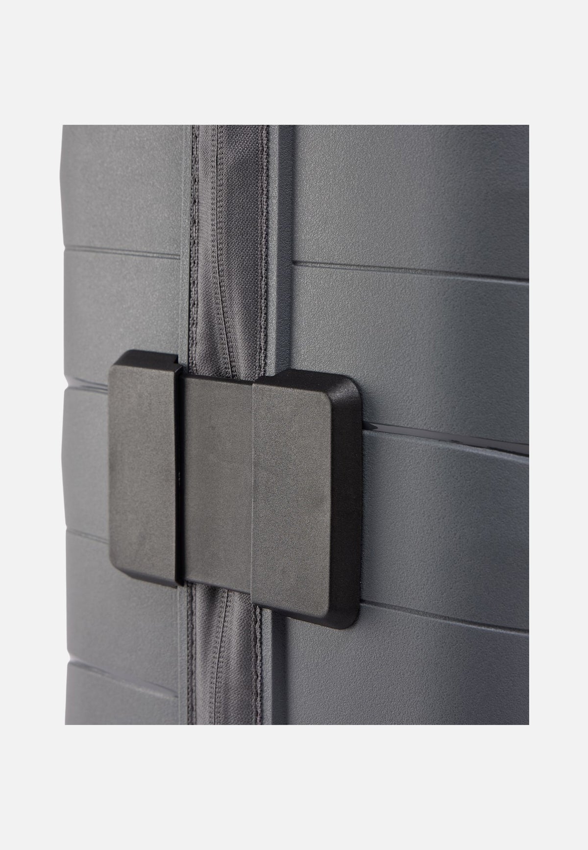 Stratic Ethos Trolley L Anthracite Koffer