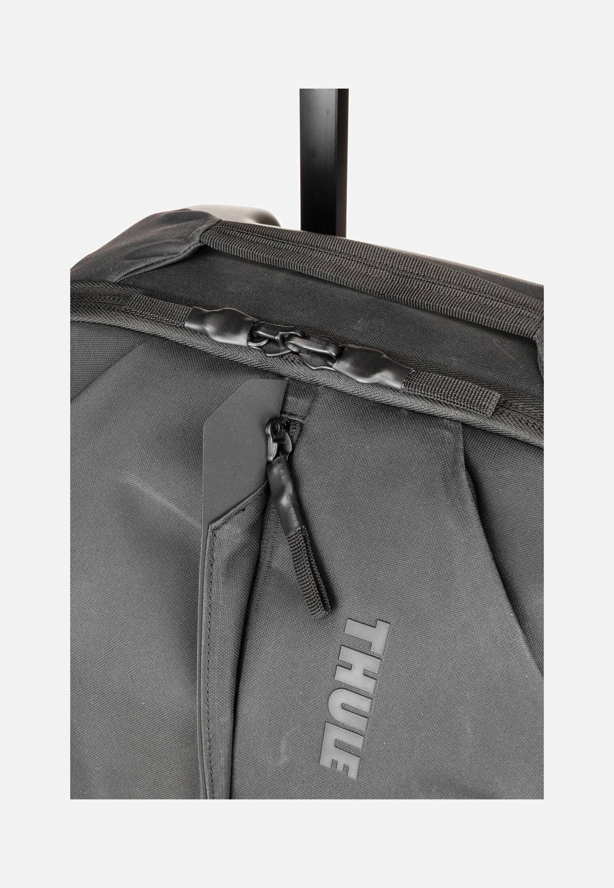 Thule Aion Carry On Spinner Black Koffer
